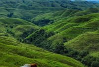 wisata bukit terindah di indonesia